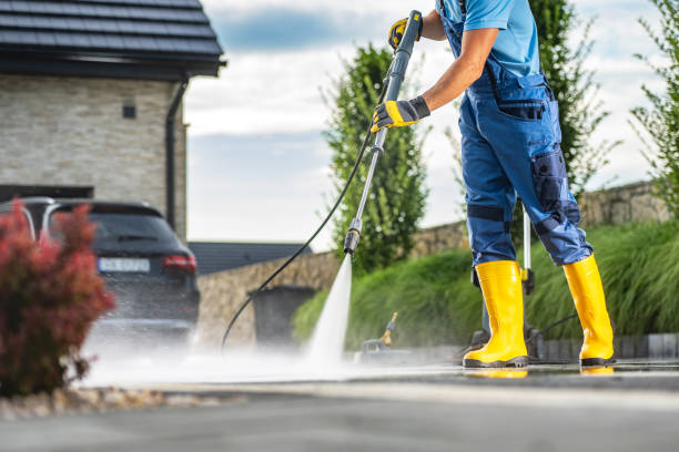 Saukville, WI Pressure Washing Company